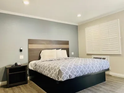 Mi Casa Motel Отели рядом с Аэропорт Комптон / Вудли