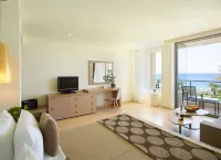 The Ixian Grand & All Suites - Jacuzzi