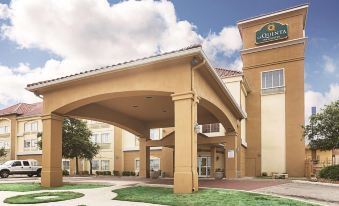 La Quinta Inn & Suites by Wyndham New Braunfels