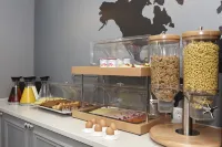 The Muse Amsterdam Hotel - breakfast