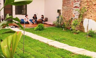 Good Garden Female Hostel