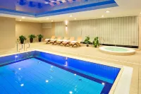 Z-Hotel Business & Spa - Pools