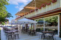 Party Hotel Zornitsa Hotels near Pomorie Lake