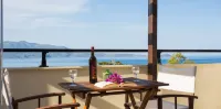 Malvasia Corner Studios - ex Romeo's House - Ocean View