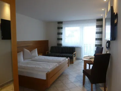 Gasthof Zur Krone Hotels in Gnotzheim