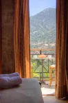 Stone Village Hotel Apartments
