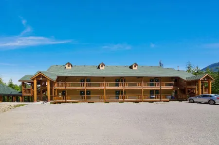 Kootenay Lakeview Resort , BW Signature Collection Отели рядом с достопримечательностью «Саншайн Бэй Риджинал Парк - Саншайн Бэй Портен»