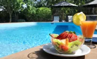 8A Grahamstown by the Oyster Collection - Swimmingpools