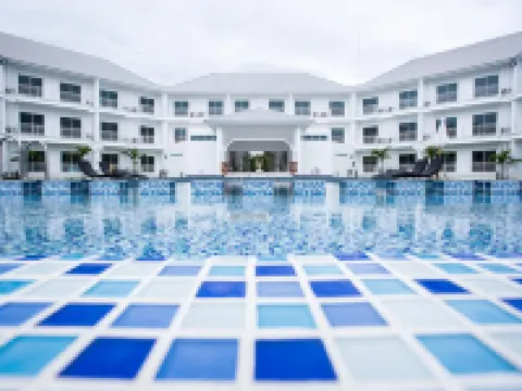 White House โรงแรมในตาก