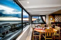 Mariner Guesthouse & Villa Hotels in Simon's Town