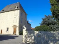 Le Seigneur de Bons Hotels in Bons-Tassilly