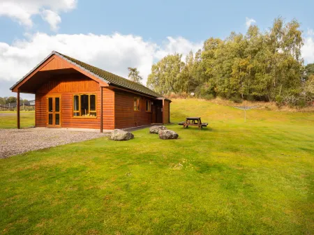 Loch Meiklie 3 Bed