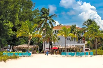 Cedar Cove Resort & Cottages Hotels in der Nähe von Bean Point Beach