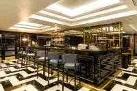 DoubleTree by Hilton Izmir Airport - bar