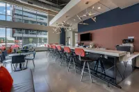 Vīb Hotel by Best Western Denver RiNo - Quầy bar
