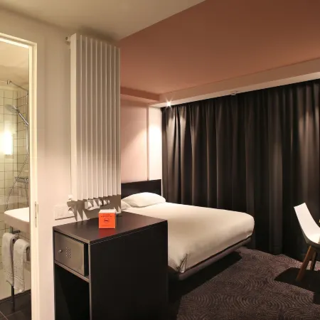 Hotel Van Belle Отели в г. Андерлехт
