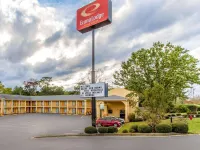 Econo Lodge Inn & Suites Hotels in Evergreen