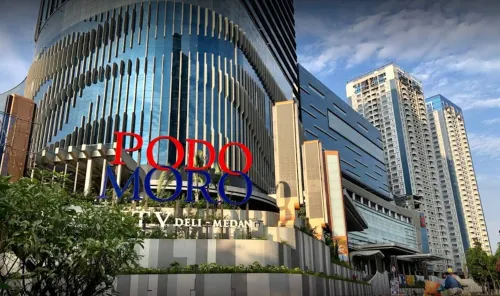 Casapedian 003 Apartemen Podomoro Medan 1Br فنادق في ميدان