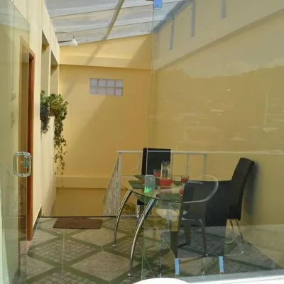 Residencial Alta Vista Hoteles cerca de Paseo del Prado