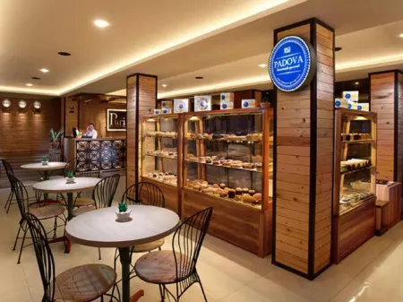 Life Puri Hotel Surabaya