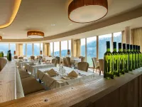 Almwellness Hotel Pierer - Pools