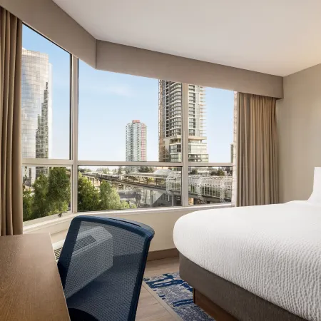 Holiday Inn Express VANCOUVER-METROTOWN (BURNABY) by IHG