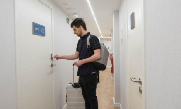 Room00 Lisboa Hostel