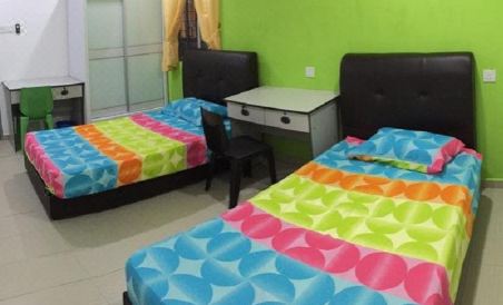 Greenpeace Guesthouse - Housity