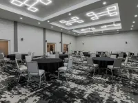 Four Points by Sheraton Amarillo Central Hotels near Bill's Backyard Classics