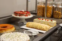 Hotel Laghetto Estação - sarapan