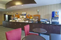 Holiday Inn Express & Suites JACKSON/PEARL INTL AIRPORT by IHG - breakfast