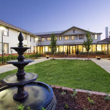 Hotel Kurrajong Canberra
