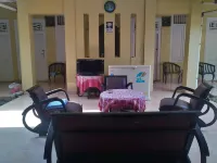 Hotel Pekalongan Syariah Mitra RedDoorz East Pekalongan 호텔