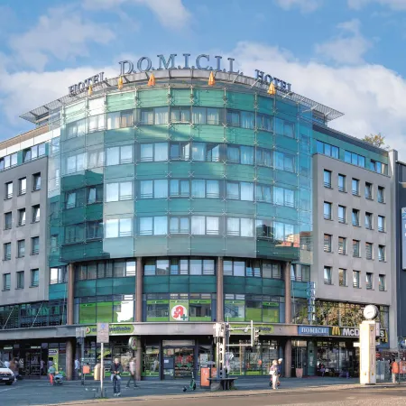 Hotel Domicil Berlin by Golden Tulip Отели рядом с достопримечательностью «Станция метро Halemweg»