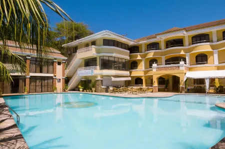 Boracay Holiday Resort Отели в г. Боракай