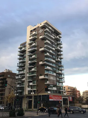 One Nk Apartments Отели рядом с достопримечательностью «Clinica Las Condes»