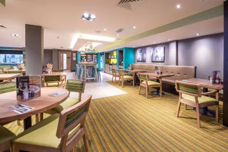 Premier Inn Bury St Edmunds Town Centre Отели в г. Ингам