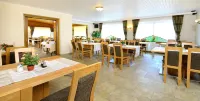 Hotel Alex
