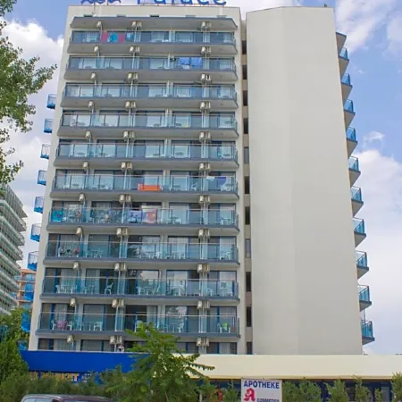 Palace Hotel