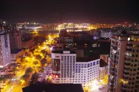 Qimu Audio and Video Host Apartment