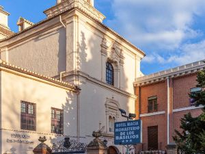 Hotel Macià Monasterio de Los Basilios