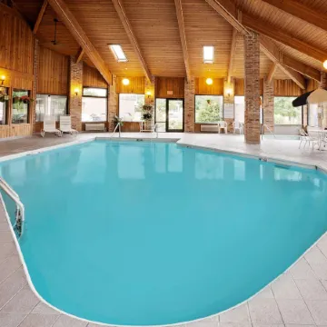 Baymont by Wyndham Battle Creek Downtown