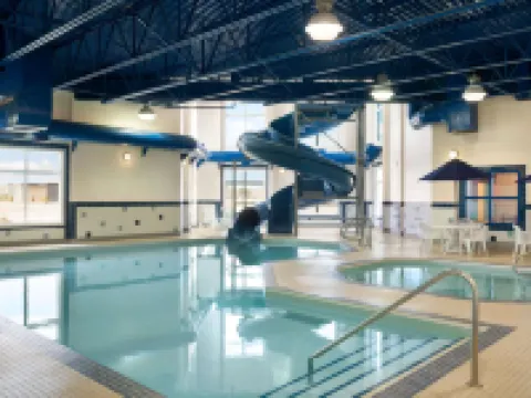 Ramada by Wyndham Drayton Valley Hotels in Drayton Valley