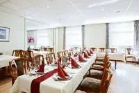 Hotel Koenigstein Kiel by Tulip Inn - breakfast