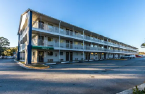 Studio 6 Extended Stay - Savannah, GA โรงแรมใน