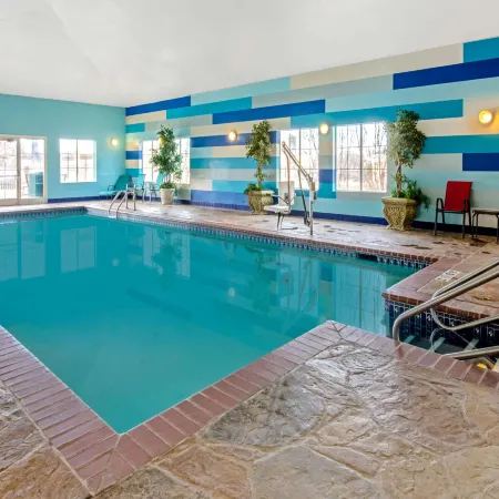 La Quinta Inn & Suites by Wyndham Oklahoma City - Moore