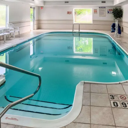 Quality Inn Near Northtown Mall & National Sports Center
