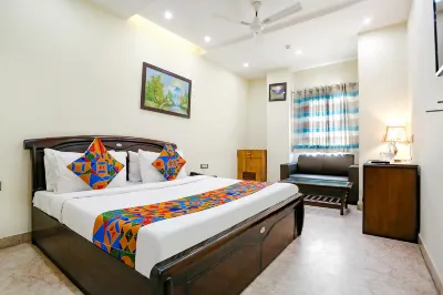 FabHotel F9 Nsp - Near Pacific Mall Pitampura Hotels near Ram Sweets & Namkeen