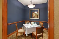 Crowne Plaza GREENVILLE by IHG - breakfast