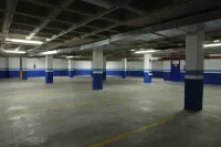 加尼維特住宿 - 停車場